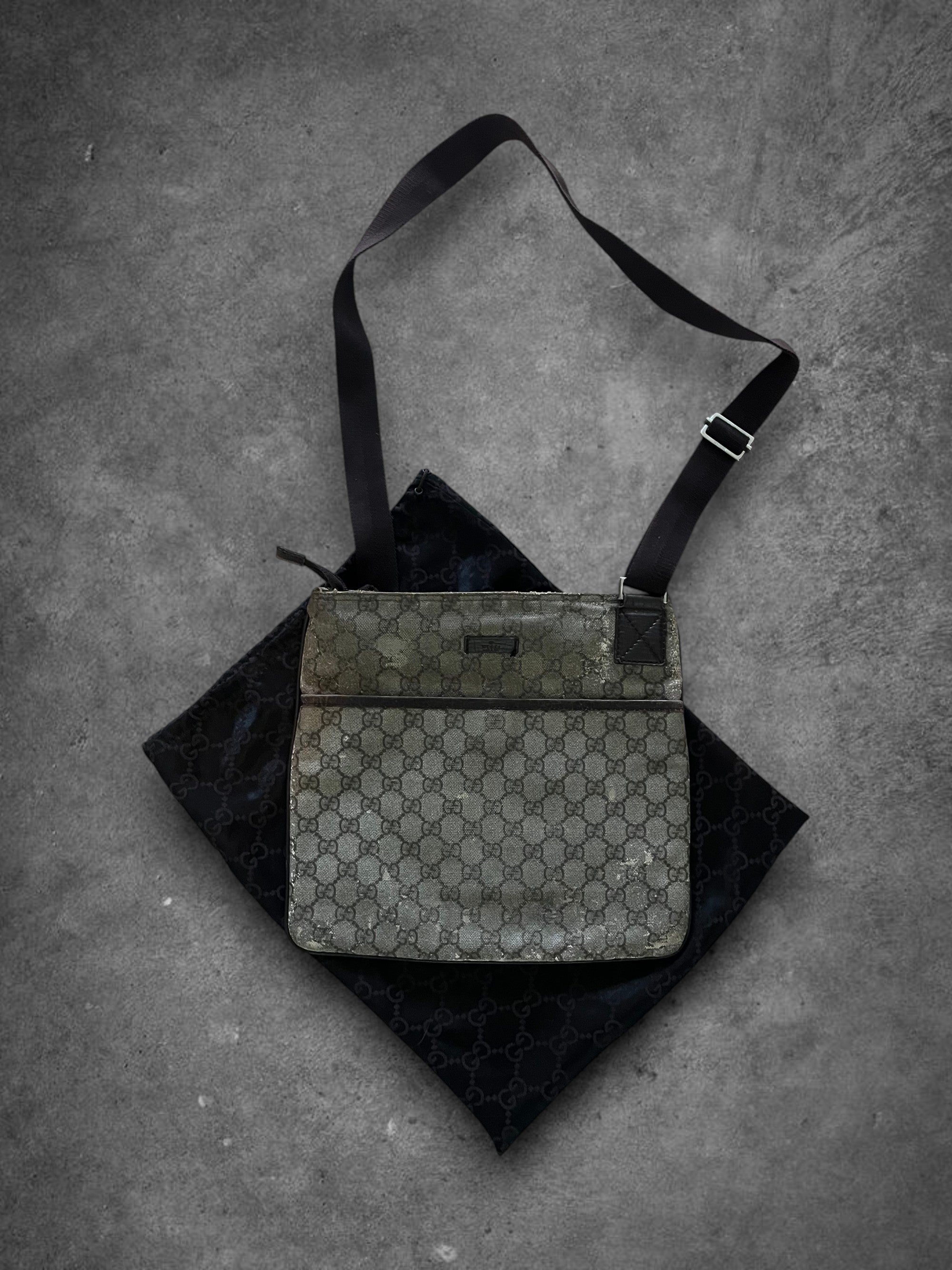 GUCCI Shoulder Bag