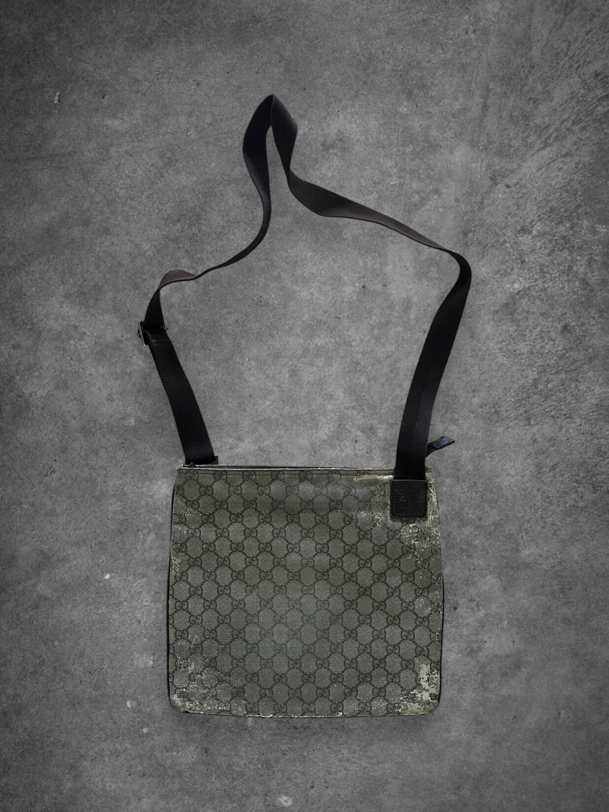 GUCCI Shoulder Bag