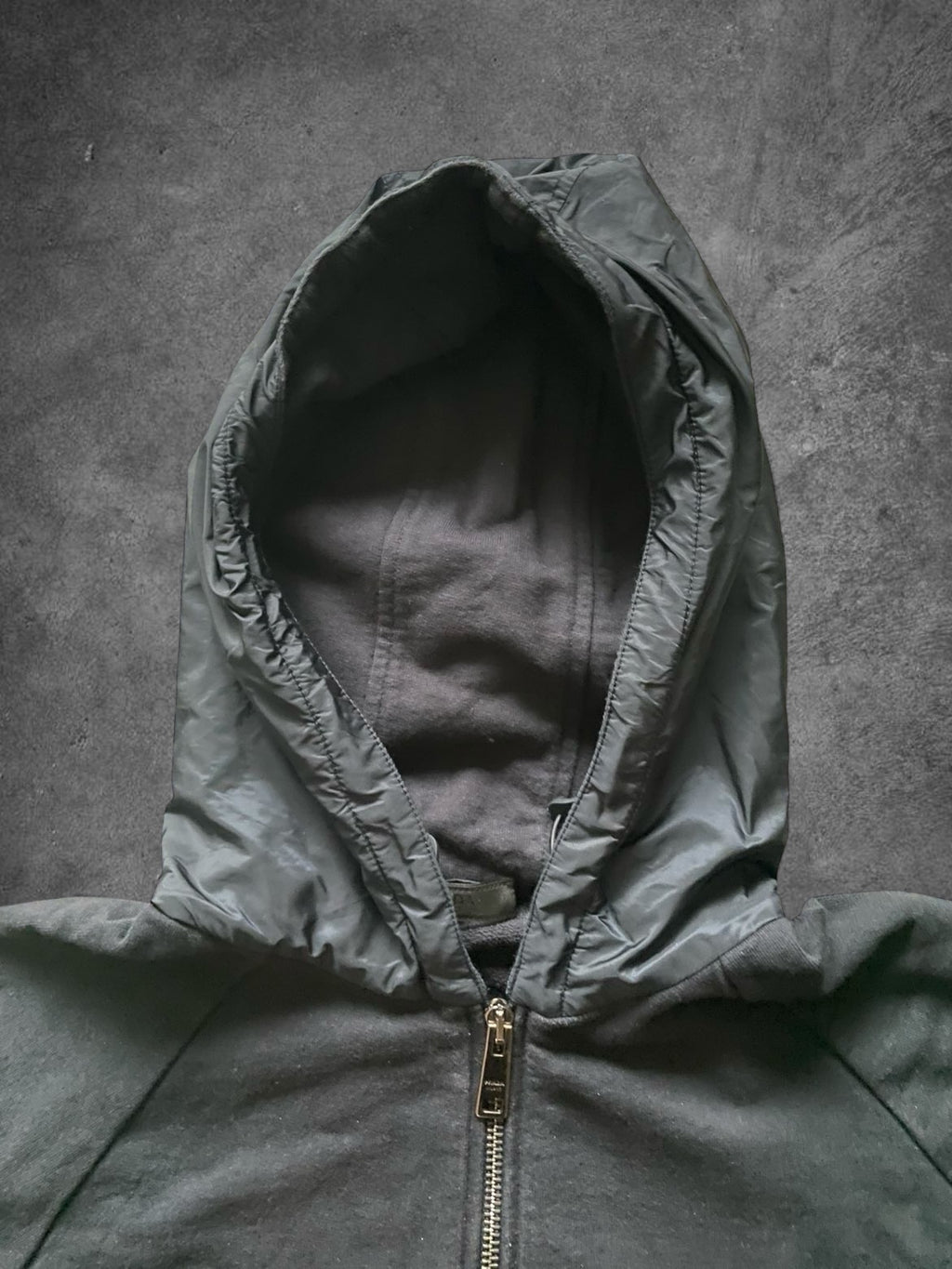 Prada Zip-Up Linea Rossa - L